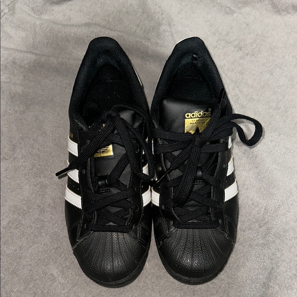 Adidas Superstar